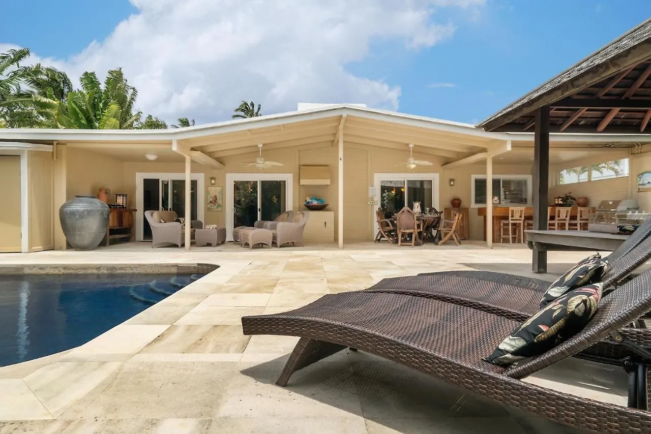 Kailua Beachside Home بيت للعطل