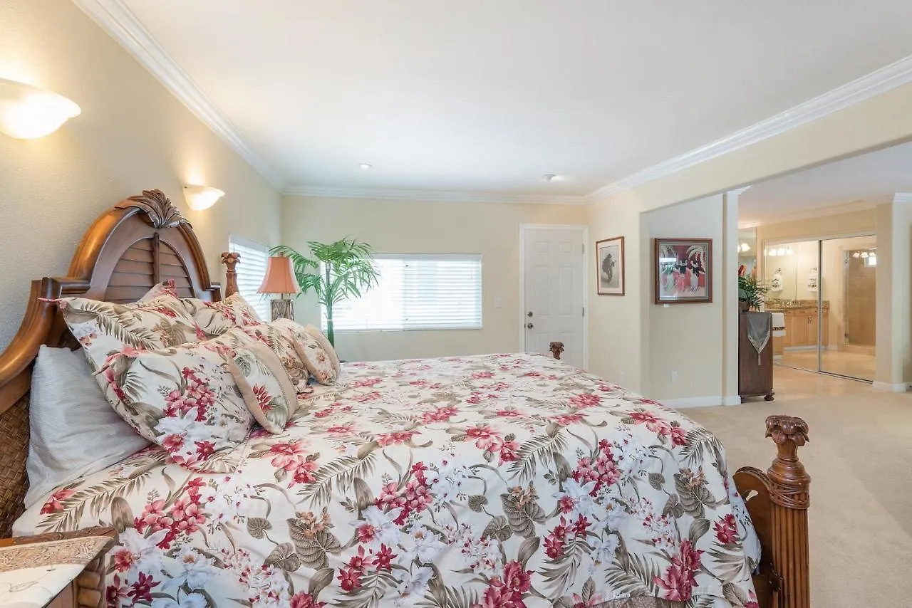Kailua Beachside Home